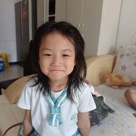 寻亲：张依然